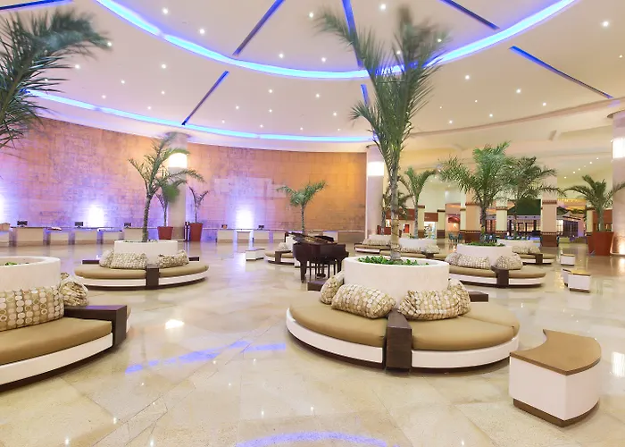 Pet Friendly hotel: Seadust Cancun Family Resort