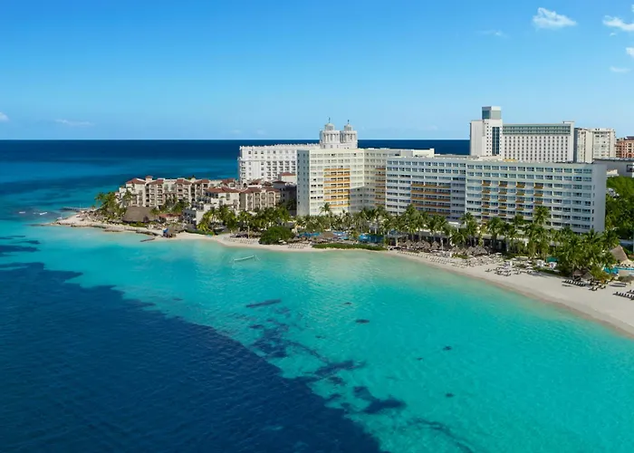 Dreams Sands Cancun & Spa (Adults Only)